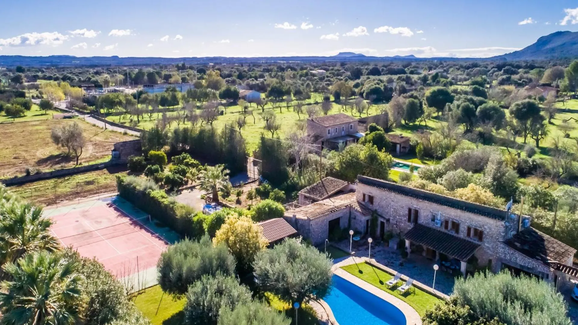 Rural Finca For 8 Guests Buger Holiday home